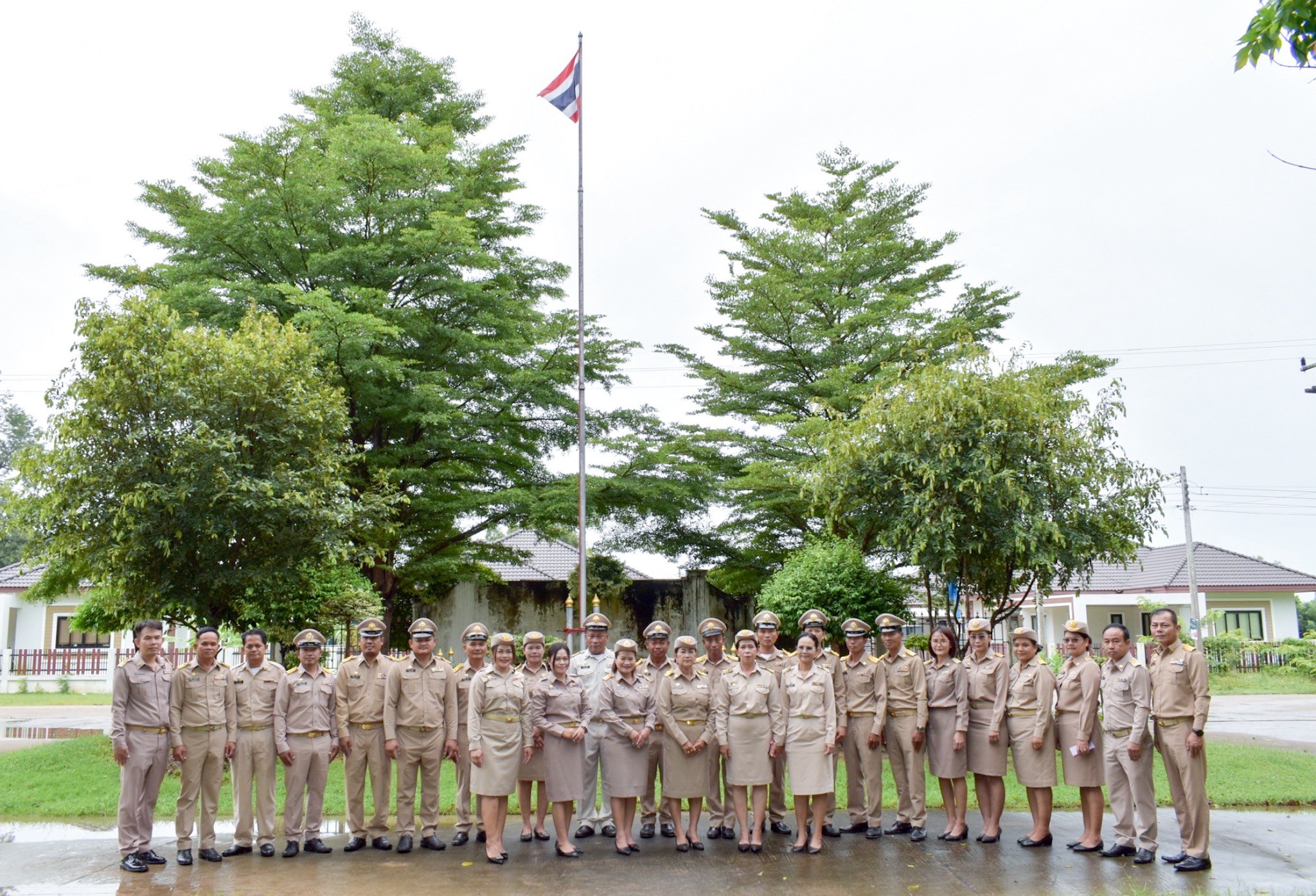วันพระราชทานธงชาติไทย ประจำปี 2568 (Thai National Flag Day) ณ บริเวณหน้าเสาธงเทศบาลตำบลเขวาสินรินทร์