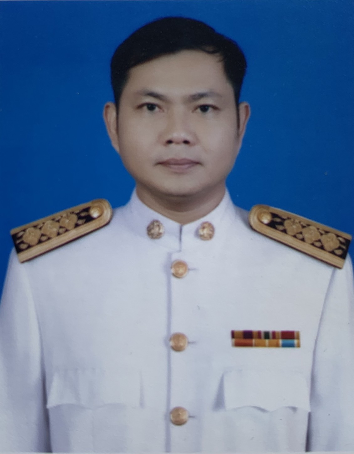 นายก้องเกียรติ สายกลิ่น