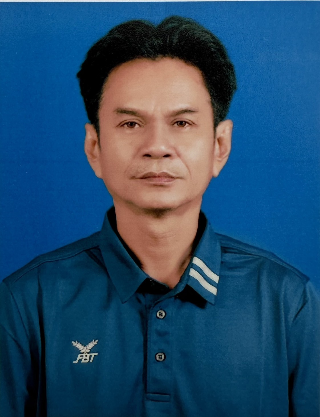 นายประวัติ จาบทอง