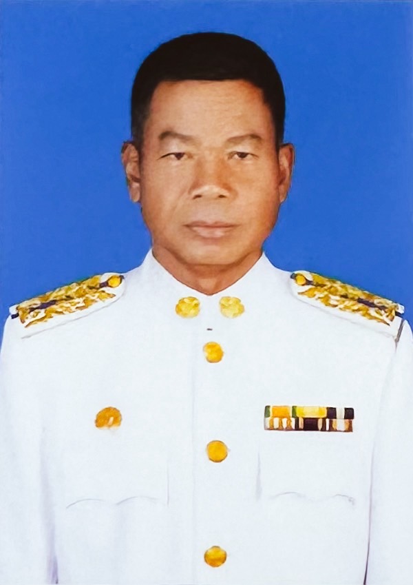 นายประสพ ถือชัย